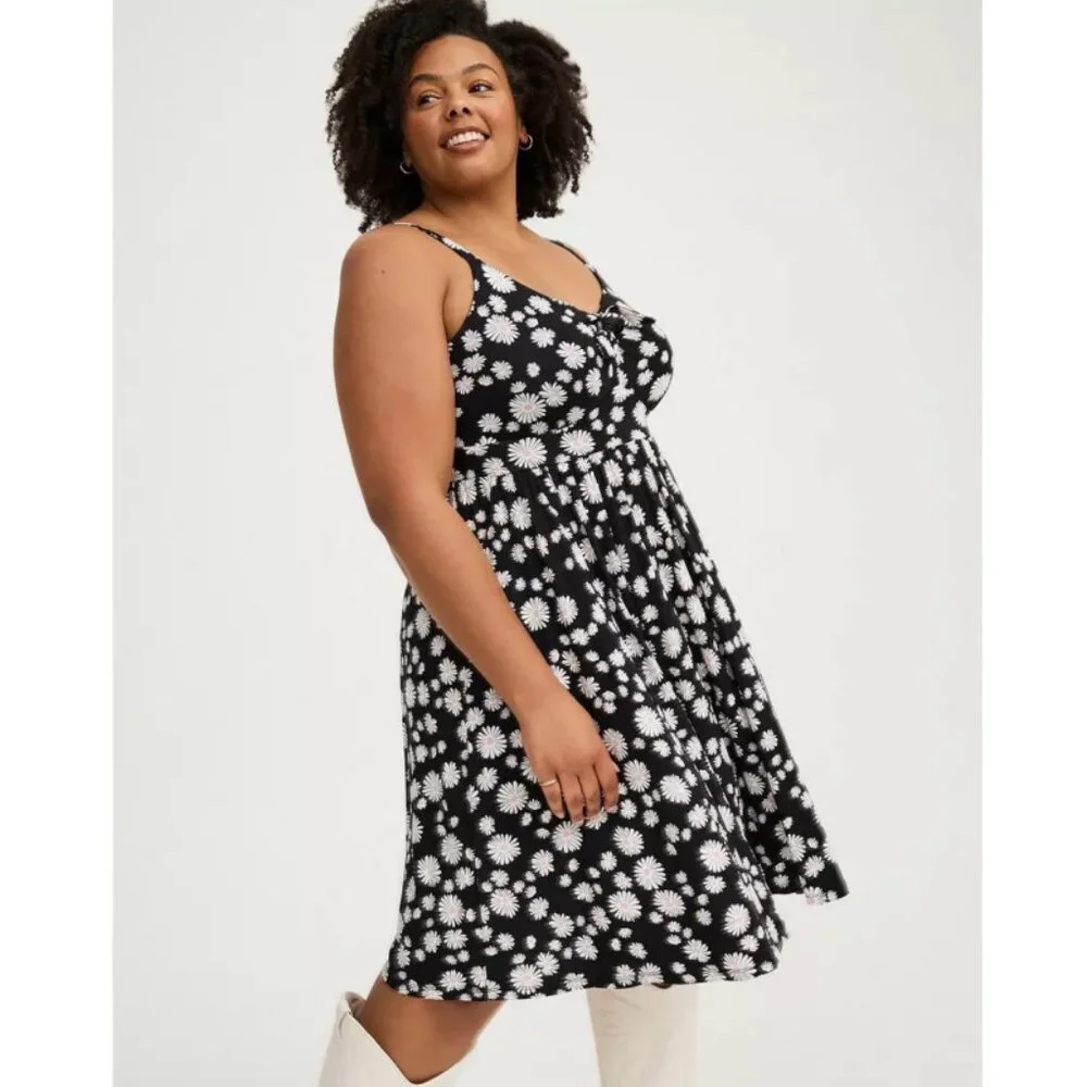 NWT Torrid 2 Black Daisy Mini Super Soft Tie Front Skater Dress 2X 18 20